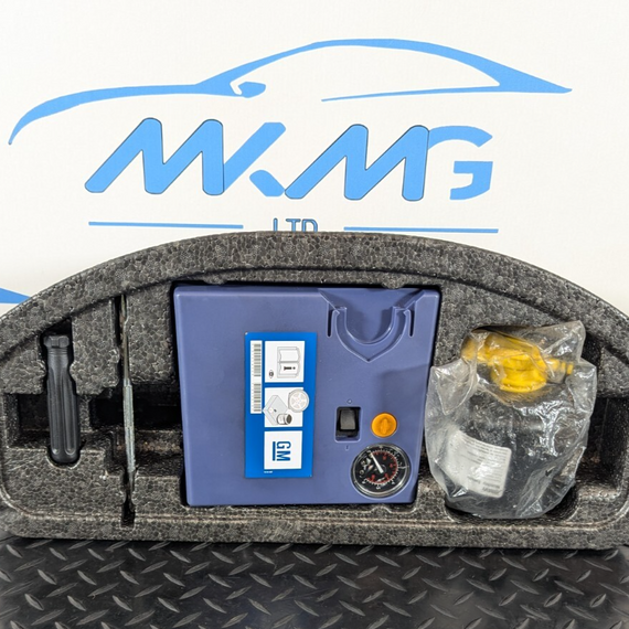 GENUINE OEM VAUXHALL  BOOT FOAM COMPRESSOR TOOL BOX KIT HOLDER 329755060