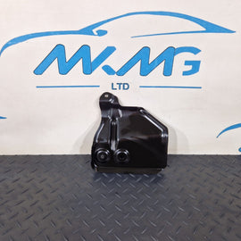 12-17 AUDI S5 CONVERTIBLE RIGHT SIDE O/S SEAT BELT ANCHOR PLATE 8F0857785B