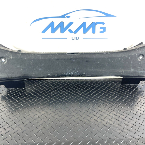 14-21 MERCEDES BENZ C350e W205 GENUINE TAILGATE TRIM COVER A2056908204