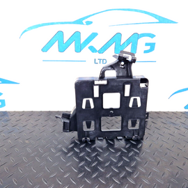 16-19 AUDI A4 AVANT B9 S-LINE COMFORT CONTROL MODULE BRACKET HOLDER 8W0907368