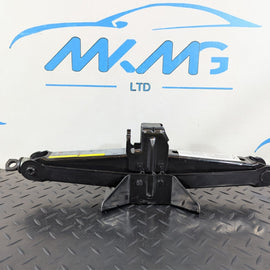 12-18 AUDI A6 C7 CAR LIFTING JACK 5N0011031E