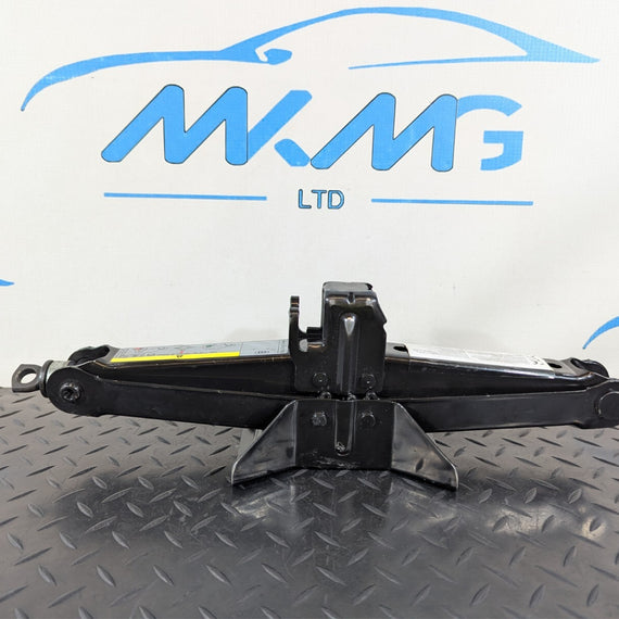 12-18 AUDI A6 C7 CAR LIFTING JACK 5N0011031E