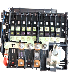 19-ON RANGE ROVER EVOQUE L551 GENUINE FUSE BOX HOLDER BRACKET K8D2-14N073-AB