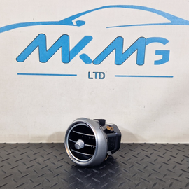 14-21 MERCEDES BENZ W205 OEM FRONT DASHBOARD CENTER AIR VENT GRILLE A2058300301