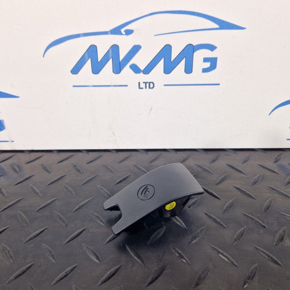 16-19 AUDI A4 B9 SALOON GENUINE ISOFIX SLOT TRIM INSERT BLACK 8W0887187