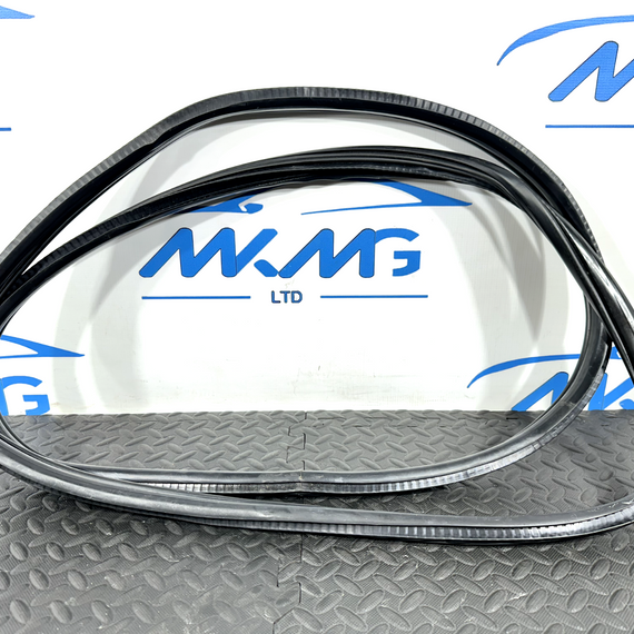 14-21 BMW 2 SERIES GRAN TOURER F46 GENUINE REAR OS/NS DOOR RUBBER SEAL 7316818