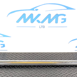 10-17 AUDI A8 4H FRONT DOOR GLASS SEAL TRIM PASSENGER SIDE 4H0853283