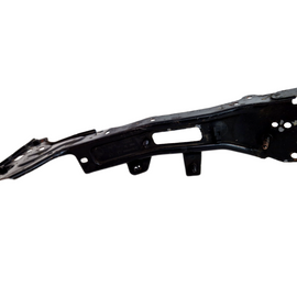 2007 AUDI A4  FRONT WING MOUNTING BRACKET RH DRIVER SIDE 8W0821136C