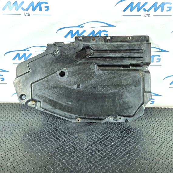 10-13 BMW X5 E70 LCI REAR RIGHT SIDE UNDERTRAY SPLASH GUARD TRIM COVER 7158406