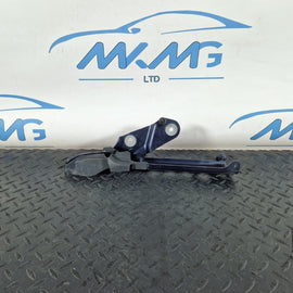 10-17 AUDI A8 4H FRONT RIGHT O/S BONNET HOOD HINGE IN BLUE 4H0823302D