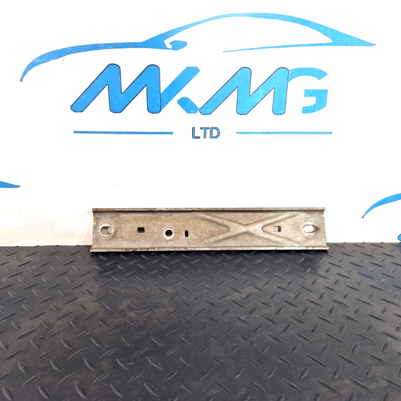 18-ON MERCEDES BENZ A CLASS W177 OEM EXHAUST HOLDER BRACKET A2474921400