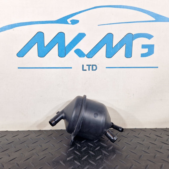 10-17 AUDI A8 4H POWER STEERING PUMP LOWER OIL TANK RESERVOIR 4H0422373A