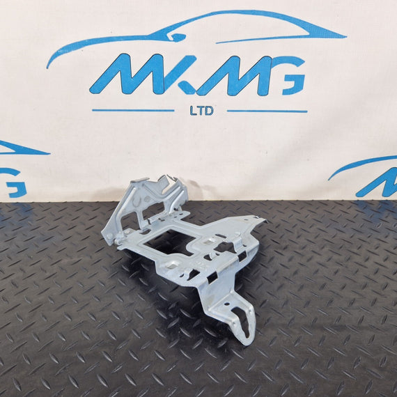 14-21 MERCEDES BENZ W205 FUSE BOX RELAY HOLDER BRACKET A2055451740