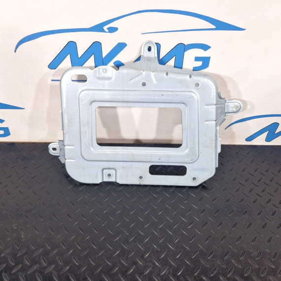 19-ON MERCEDES BENZ A CLASS EQ W177 SPEEDOMETER MODULE BRACKET A2475455700