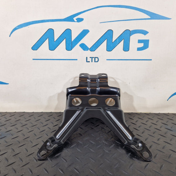 10-17 AUDI A8 4H REAR SEAT FIXING BRACKET MOUNT 4H0885153