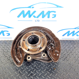 19-ON MERCEDES BENZ B CLASS W247 GENUINE DRIVER SIDE REAR WHEEL HUB A2473571400