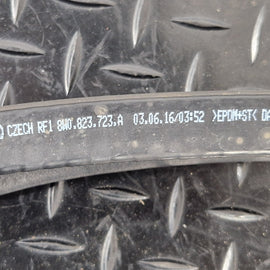 16-19 AUDI A4 B9 AVANT ULTRA SE GENUINE BONNET RUBBER SEAL 8W0823723A