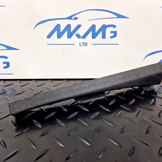 16-19 AUDI A4 B9 S-LINE RIGHT DRIVER SIDE A PILLAR BRACKET TRIM 8W0868204