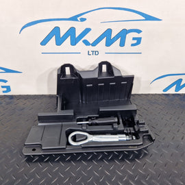 12-18 BMW 4 SERIES F36 LCI M-SPORT GENUINE BOOT TOOL STORAGE TRAY 7309514