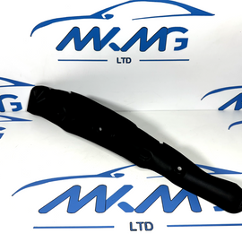 16-19 AUDI A4 B9 SALOON GENUINE FRONT RIGHT WING FILLER INSULATOR 8W0821112