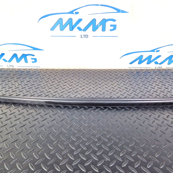 16-19 AUDI A4 AVANT B9 3.0 TDI S-LINE WEATHERSTRIP MOULDING STRIP 8W0854328C