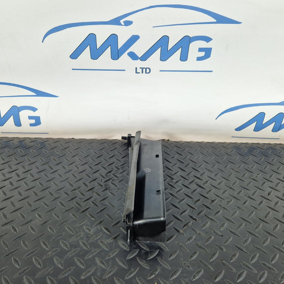 16-19 AUDI A4 AVANT B9 S-LINE OEM AIR DUCT GUIDE 8W0129617A