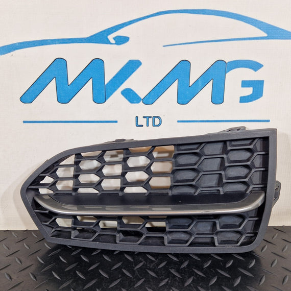 14-16 BMW 2 SERIES F22 LOWER RIGHT BUMPER GRILLE 8055956