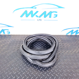 16-19 AUDI A4 B9 REAR LEFT OR RIGHT DOOR RUBBER SEAL 8W5833721