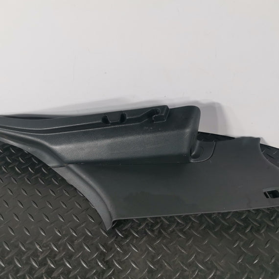 12-18 MERCEDES A-CLASS W176 GENUINE REAR RIGHT PARCEL SHELF BRACKET A1766900525