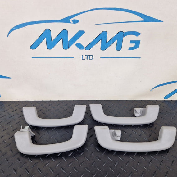 20-24 BMW 1 SERIES F40 GENUINE FULL SET OF GRAB HANDLES FRONT & REAR 7495617