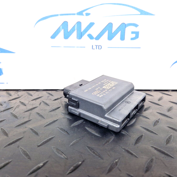 16-19 AUDI A4 B9 OEM FUEL PUMP CONTROL MODULE 8W0906121B
