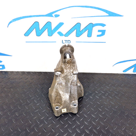 18-ON MERCEDES SPRINTER W907 2.2 CDI RIGHT O/S ENGINE MOUNT BRACKET A6512231804