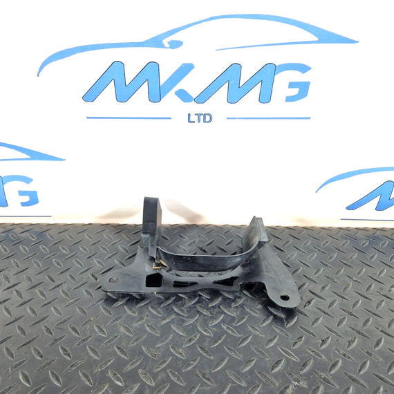 16-19 AUDI A4 AVANT B9 S-LINE OEM FRONT LEFT DRIVE SHAFT COVER 8W0863187A
