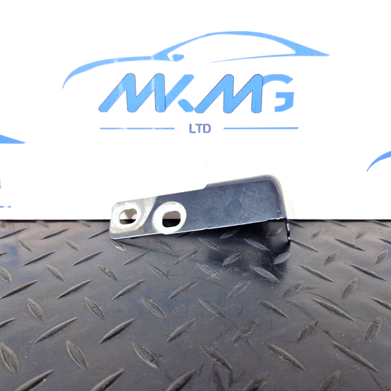 16-19 AUDI A4 AVANT B9 S-LINE GENUINE FRONT DRIVER SIDE WING BRACKET 8W0821434B