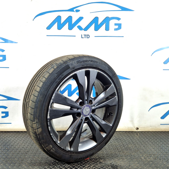 13-19 MERCEDES BENZ CLA C117 GENUINE ALLOY WHEEL & TYRE 225/40/18 A2464010400