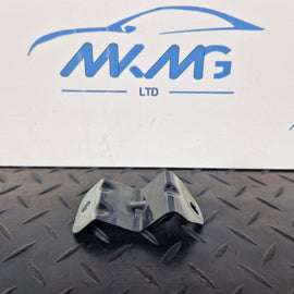 16-19 AUDI A4 B9 FRONT FENDER BRACKET FITS BOTH SIDES LEFT RIGHT 8W0821471