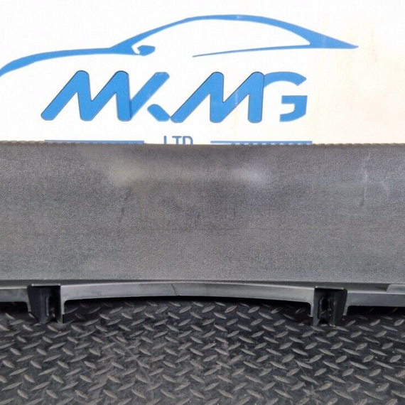 16-19 AUDI A4 B9 GENUINE TAILGATE BOOT LOCK TRIM COVER SILL 8W5863471