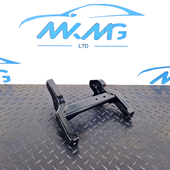 10-18 AUDI A7 4G S-LINE OEM STEERING COLUMN MOUNTING BRACKET 8K2419250