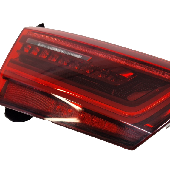 12-18 AUDI A6 C7 LCI GENUINE REAR LEFT N/S INNER LED TAIL LIGHT 4G9945093E