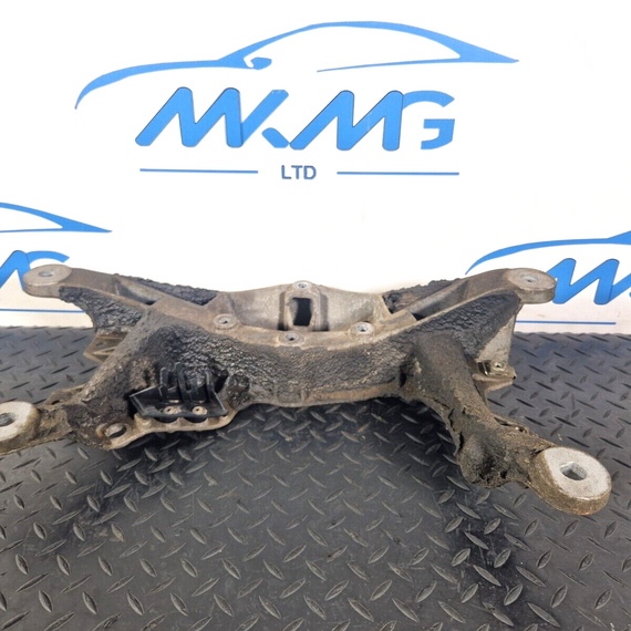 16-19 AUDI A4 B9 GENUINE MANUAL GEARBOX TRANSMISSION BRACKET 8W0399262AD