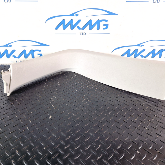 16-19 MERCEDES BENZ GLE W166 GENUINE RHD TAILGATE TRIM A1667400271