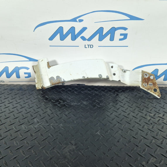 18-ON MERCEDES BENZ SPRINTER W907 W910 FRONT RIGHT O/S WING STRIP A9108810300