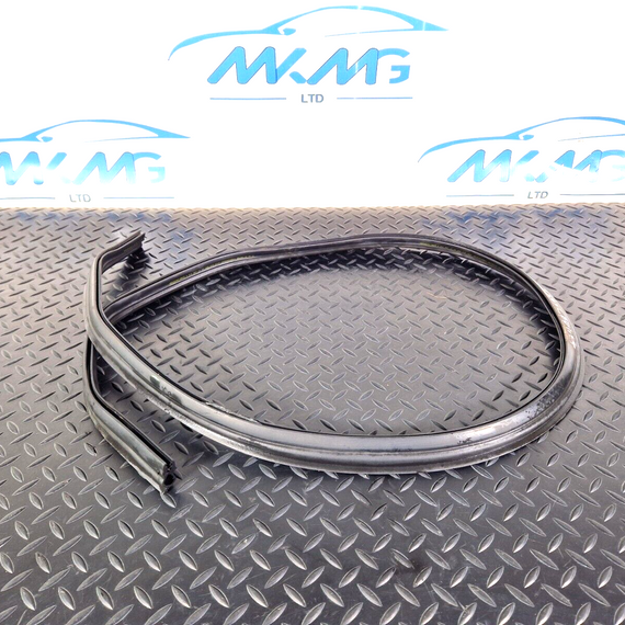 18-ON MERCEDES SPRINTER W907 BONNET RUBBER SEALING GASKET SEAL A9108871100