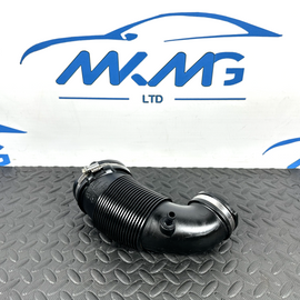 16-19 AUDI A4 B9 GENUINE 1.4 TFSI CVNA PETROL ENGINE AIR INTAKE PIPE 04E129629