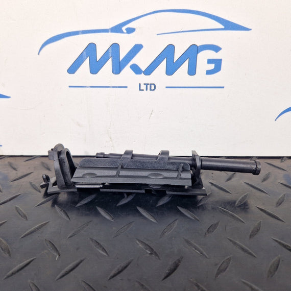 16-19 AUDI A4 B9 GENUINE RIGHT DRIVER SIDE REAR BUMPER BRACKET GUIDE 8W5807890