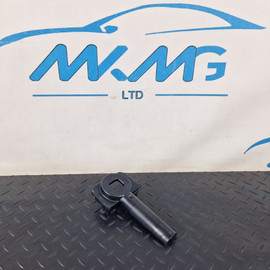 12-18 AUDI A6 C7 GENUINE OEM COOLANT REGULATOR SUPPORT 4G0805201