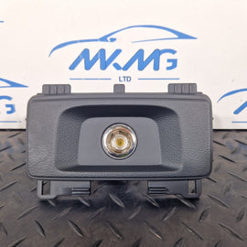 16-19 AUDI A4 B9 S-LINE GENUINE CENTRE CONSOLE REAR V12 SOCKET & TRIM 8W0863324