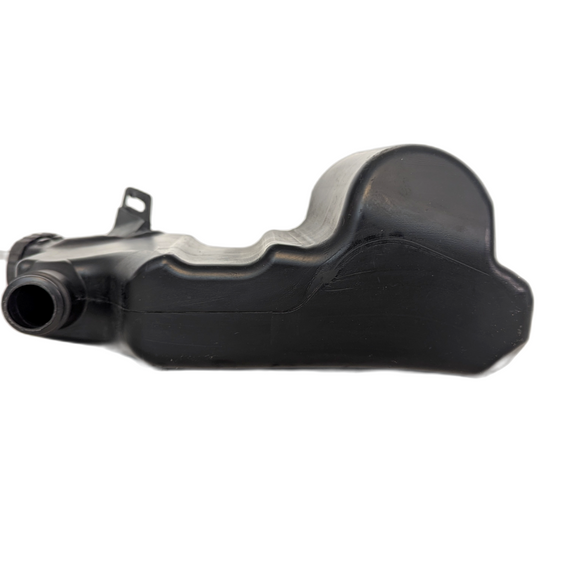 2015 MERCEDES-BENZ C250 AMG LINE W205 OEM WASHER BOTTLE & MOTOR A20586060