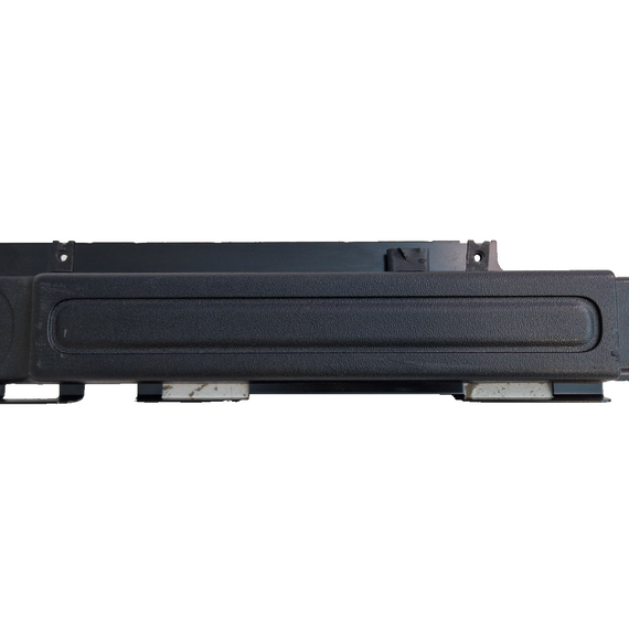 17-ON LAND ROVER DISCOVERY L462  RIGHT SIDE BOOT RAIL GUIDE TRIM HY32-46066-BH