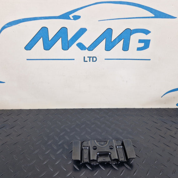 10-18 AUDI A7 4G S-LINE GENUINE OEM MOUNTING TIE DOWN EYE 4G8813383